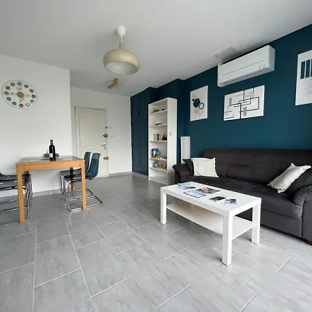 Superbe Climatise, 2 A 200m De La Apartment